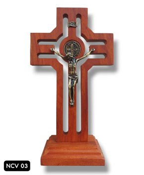 Crucifixo em Madeira - Cruz Vazada São Bento -19CM