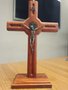 Crucifixo em Madeira - Cruz Friso São Bento G - 27CM